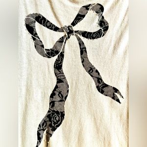 MATERIAL GIRL Pearl Bow Tunic Sweater